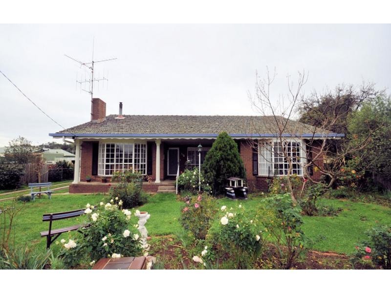 40 Wright Street, Heathcote VIC 3523