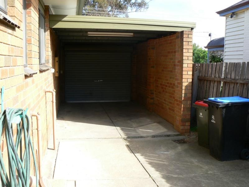 135 Gladstone Street, Quarry Hill VIC 3550