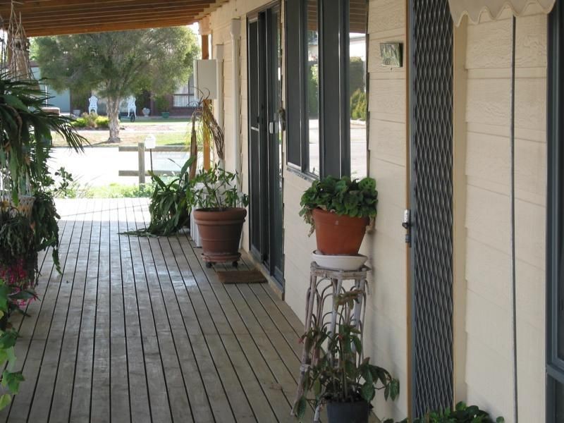 52 Kelly Street, Pyramid Hill VIC 3575