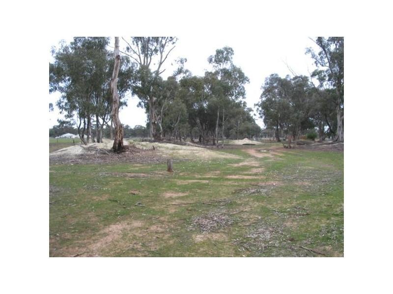 Neilborough VIC 3570