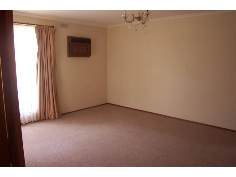 51 Strickland Road, Epsom VIC 3551