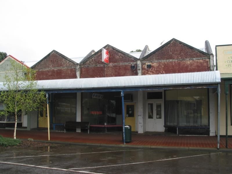 82 Bell Street, Penshurst VIC 3289