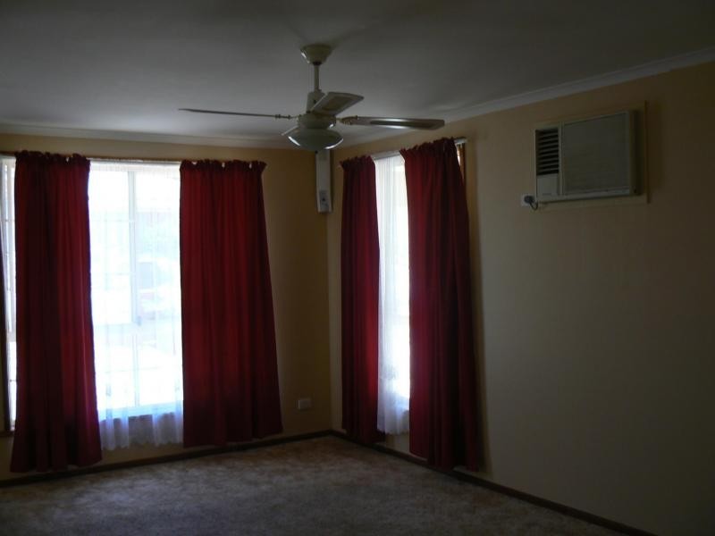 16 Lukin Crescent, Kangaroo Flat VIC 3555