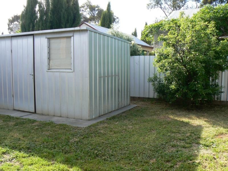 135 Gladstone Street, Quarry Hill VIC 3550