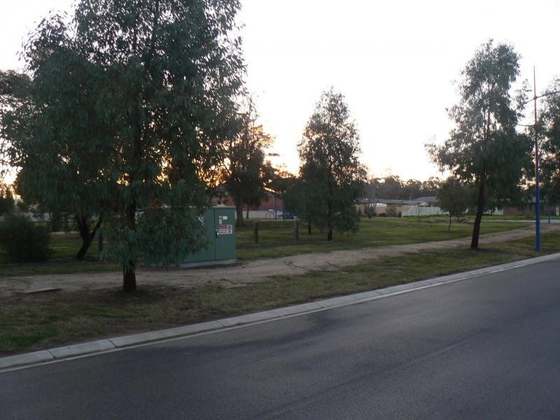 14 Botanical Drive, Epsom VIC 3551