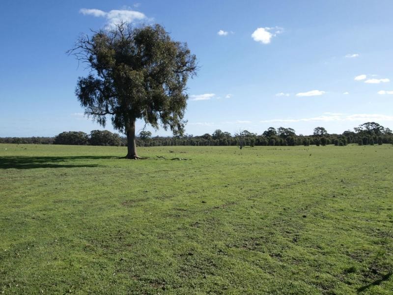 Lot 2 Murphys Lane, Heathcote VIC 3523