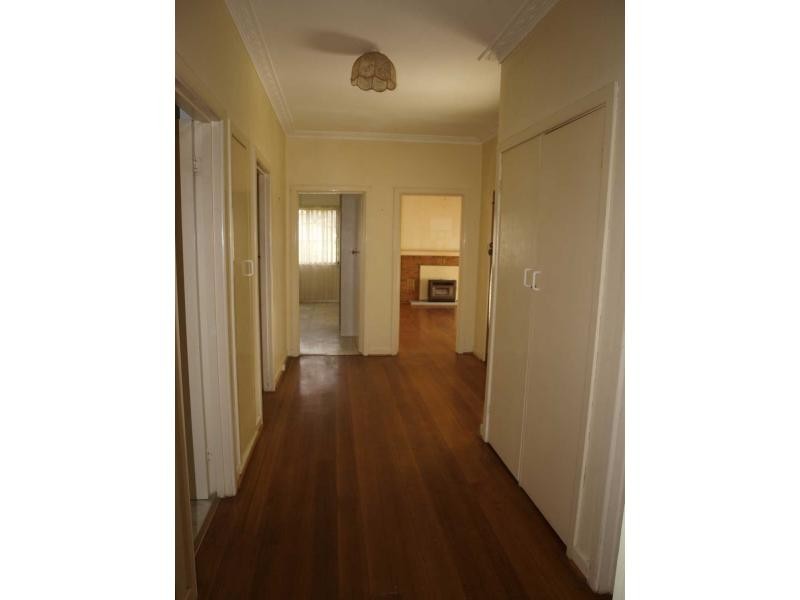 72 Wright Street, Heathcote VIC 3523