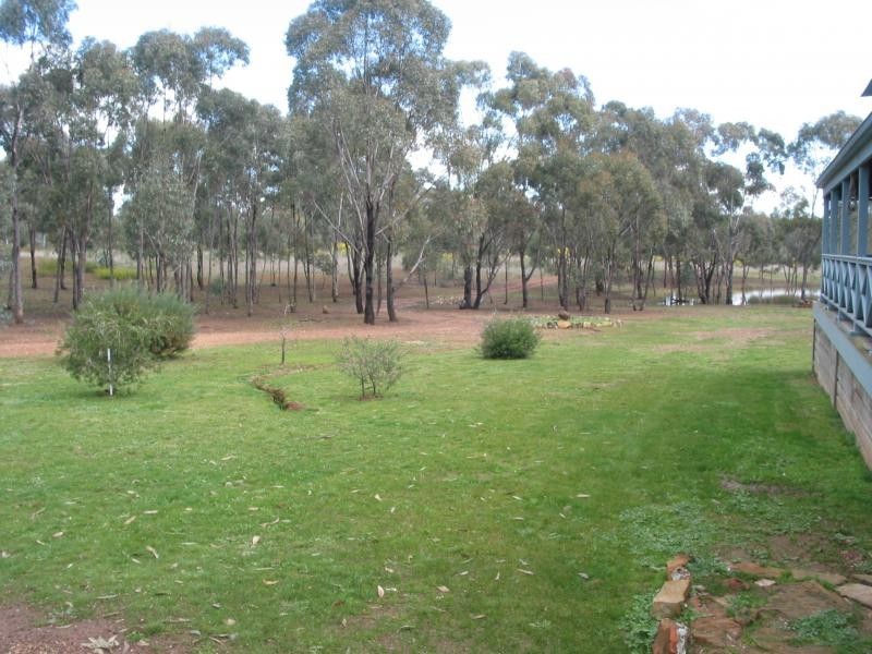 332 Wheelhouse Road, Inglewood VIC 3517