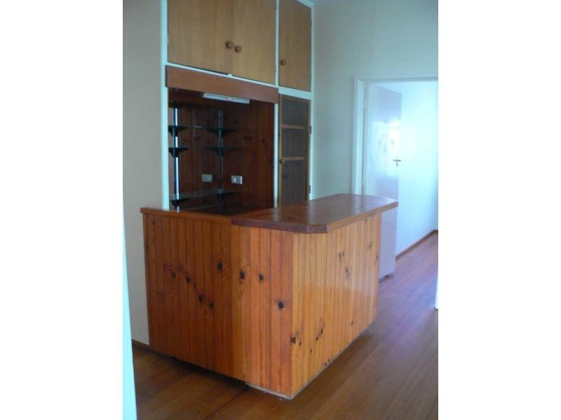 8 Houlahan Street, Flora Hill VIC 3550