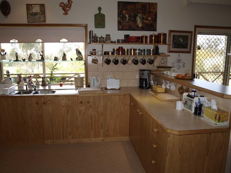 49 Horsburgh Court, Heathcote VIC 3523