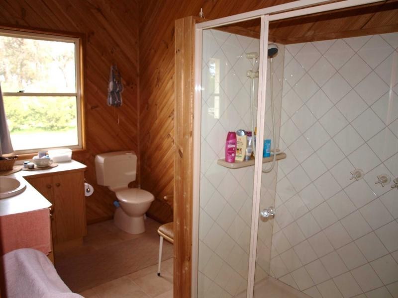 49 Horsburgh Court, Heathcote VIC 3523