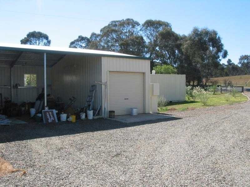 54 Middle Road, Dunolly VIC 3472
