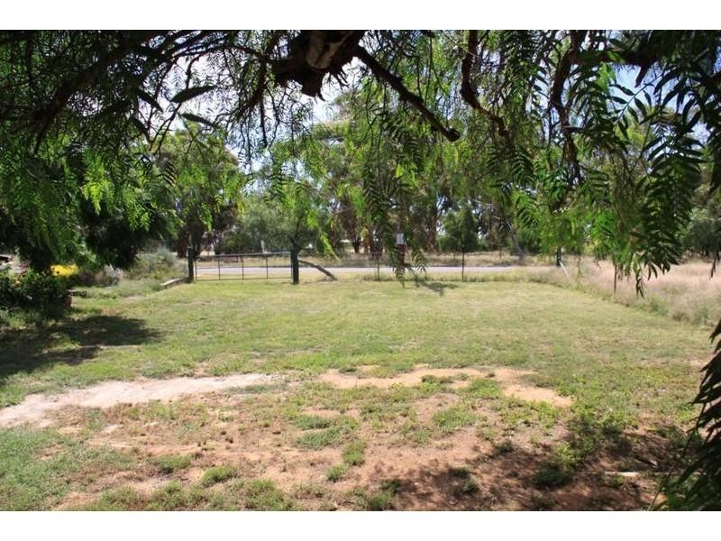20 Bell Street, Borung VIC 3518