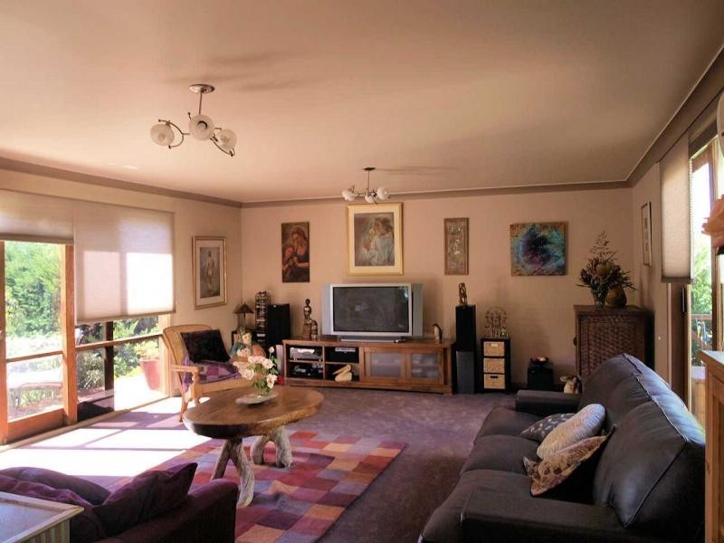 1061 Schoolhouse Lane, Heathcote VIC 3523