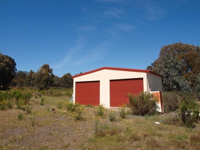 402 Warrowitue Forest Road, Heathcote VIC 3523