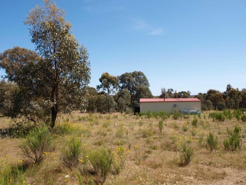 402 Warrowitue Forest Road, Heathcote VIC 3523