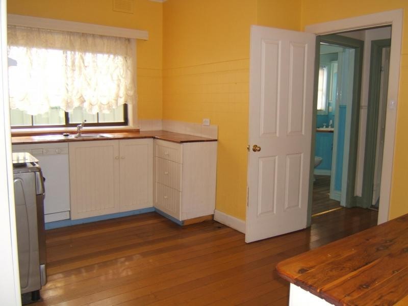 42 Smith  Street, North Bendigo VIC 3550