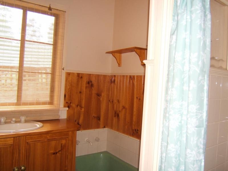 42 Smith  Street, North Bendigo VIC 3550