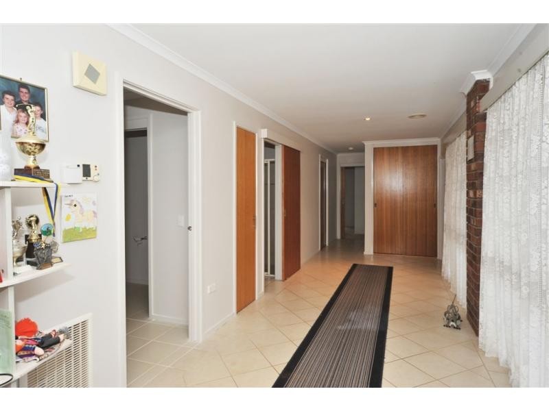 61 Jobs  Gully Road, Eaglehawk VIC 3556