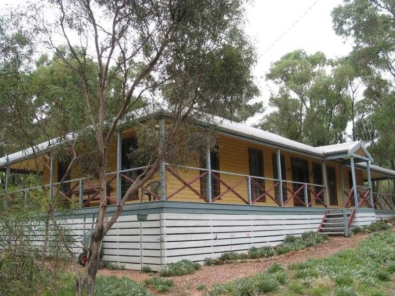 17 Victoria Street, Tarnagulla VIC 3551