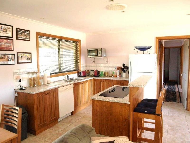 109 Wilson Road, Heathcote VIC 3523