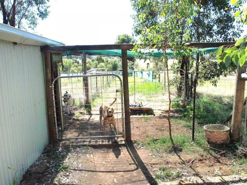 109 Wilson Road, Heathcote VIC 3523