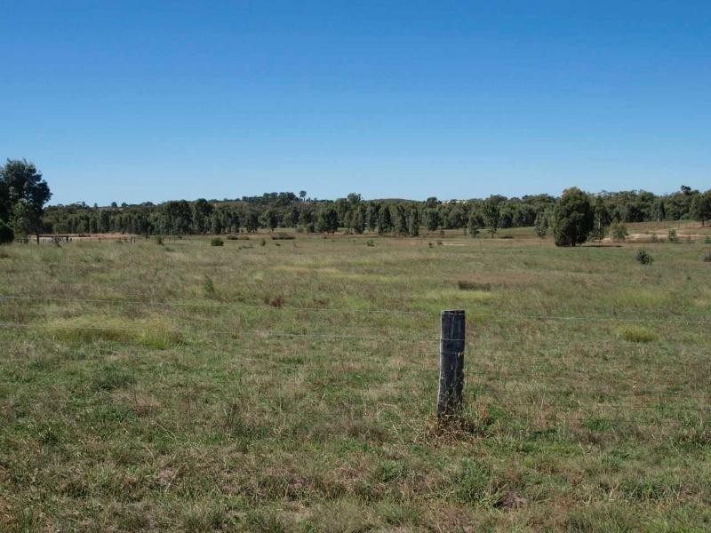 109 Wilson Road, Heathcote VIC 3523