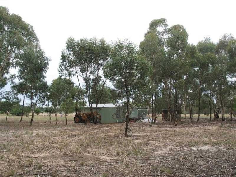 1 Alexander Lane, Arnold VIC 3551