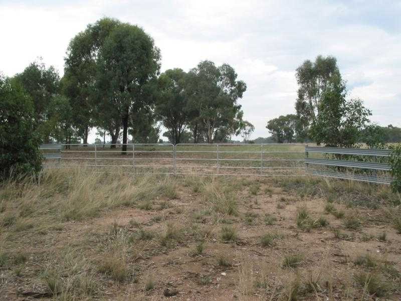 1 Alexander Lane, Arnold VIC 3551