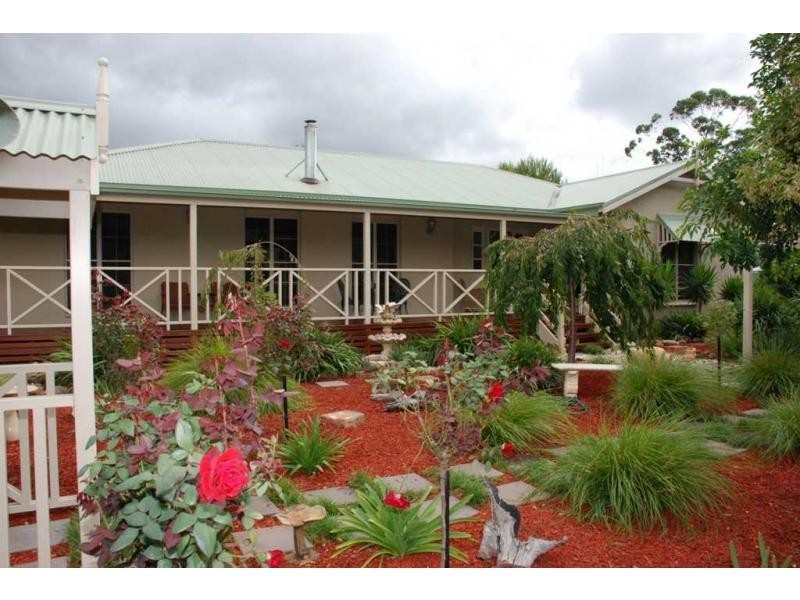 5-7 Beauchamp, Heathcote VIC 3523