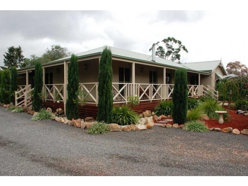 5-7 Beauchamp, Heathcote VIC 3523