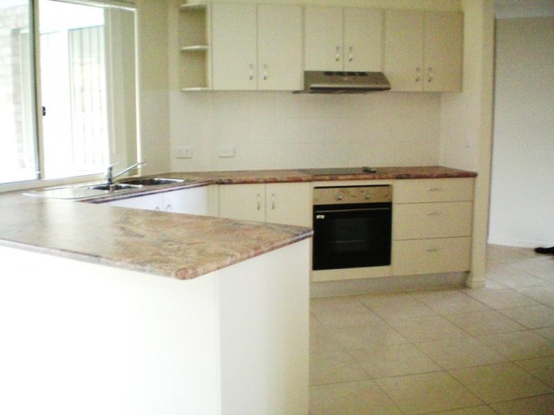 5 Lennon Boulevard, Narangba QLD 4504