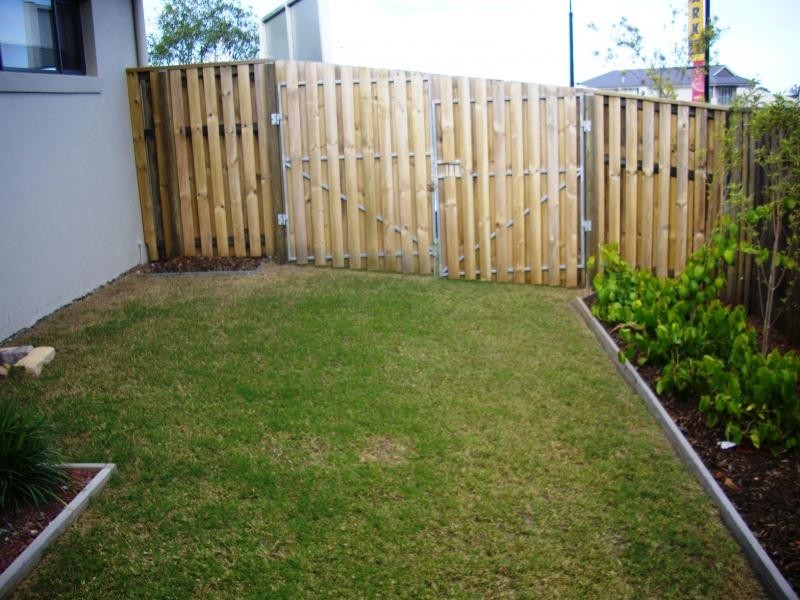 North Lakes QLD 4509