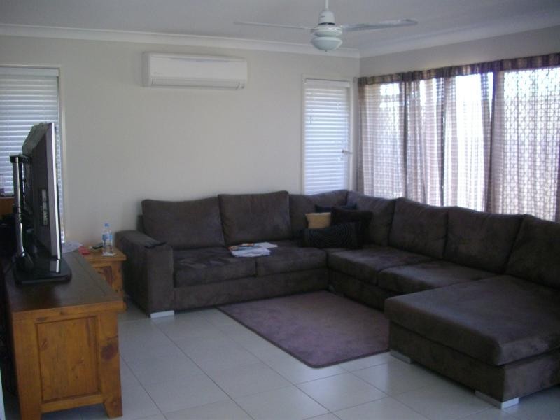 6 Sunjoy Place, North Lakes QLD 4509