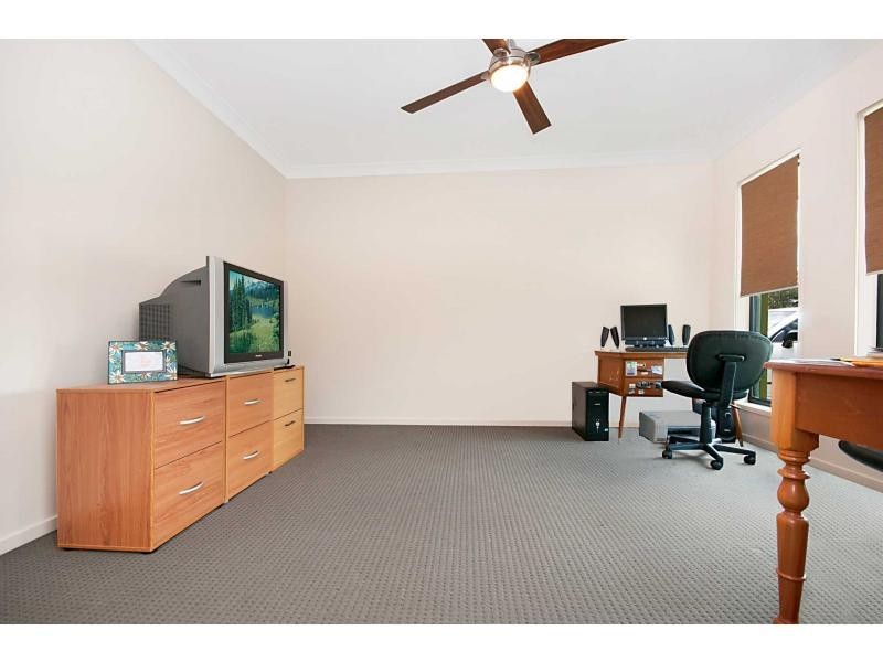 1 Wedgetail Crescent, Narangba QLD 4504