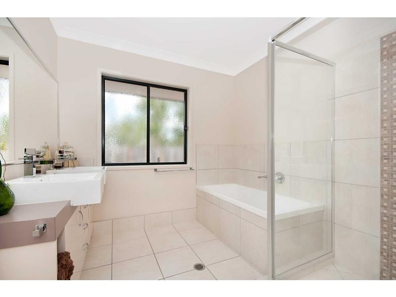 1 Wedgetail Crescent, Narangba QLD 4504