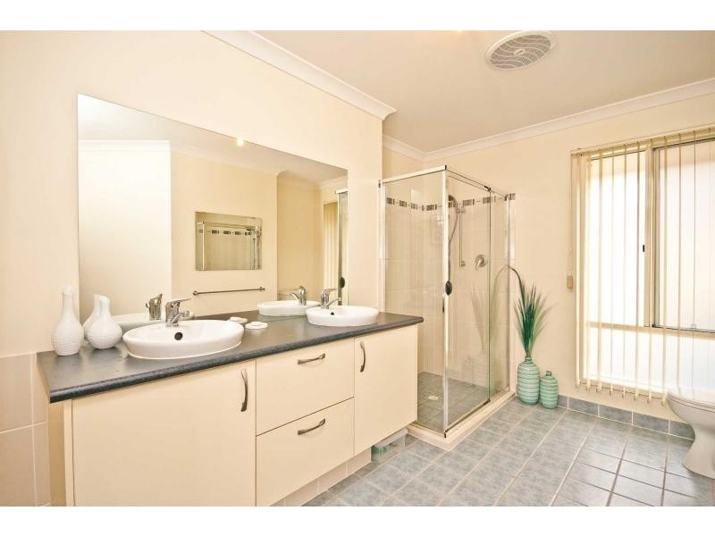 3 Jacana Parade, North Lakes QLD 4509