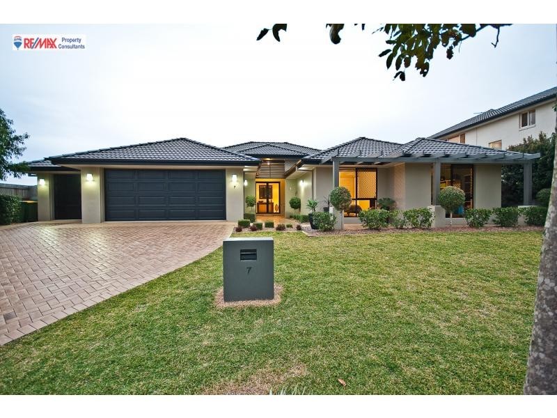 7 Jacana Parade, North Lakes QLD 4509