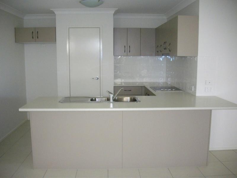 15 Williams Crescent, North Lakes QLD 4509