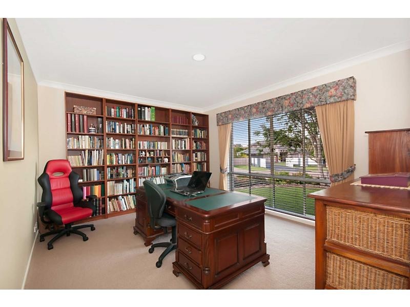 6 Hampstead Outlook , Castle Hill, Murrumba Downs QLD 4503