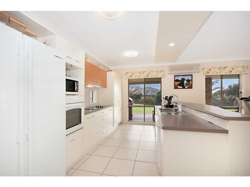 6 Hampstead Outlook , Castle Hill, Murrumba Downs QLD 4503