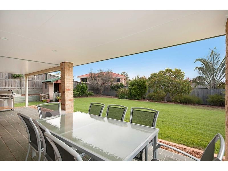 6 Hampstead Outlook , Castle Hill, Murrumba Downs QLD 4503