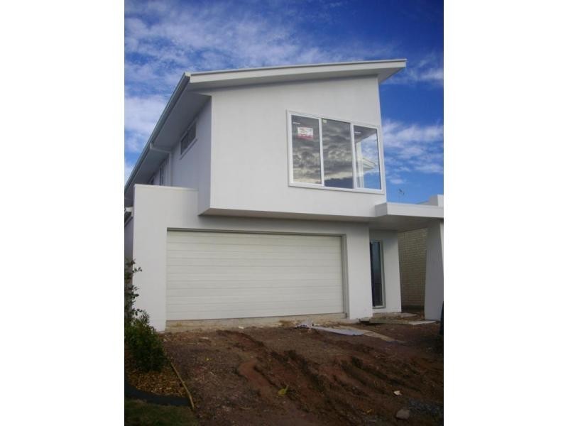 North Lakes QLD 4509