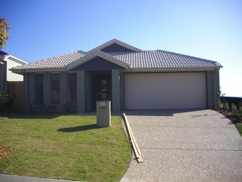 28 Nina Crescent, North Lakes QLD 4509