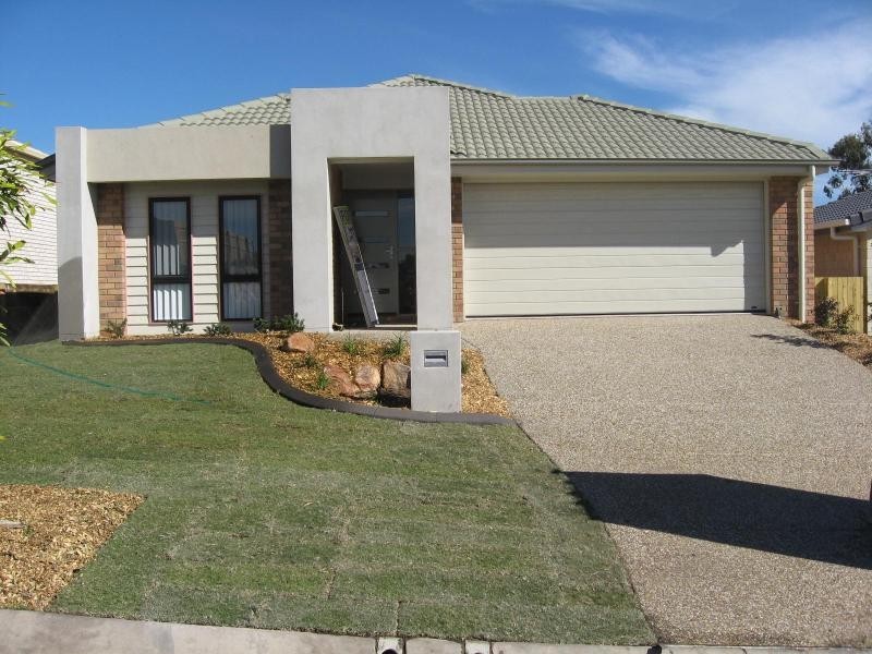 5 Cinnamon Street, Freshwater, Griffin QLD 4503