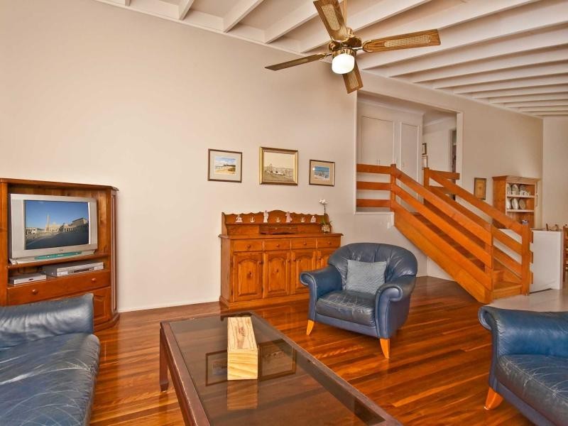 3 Astaire Place, Mcdowall QLD 4053