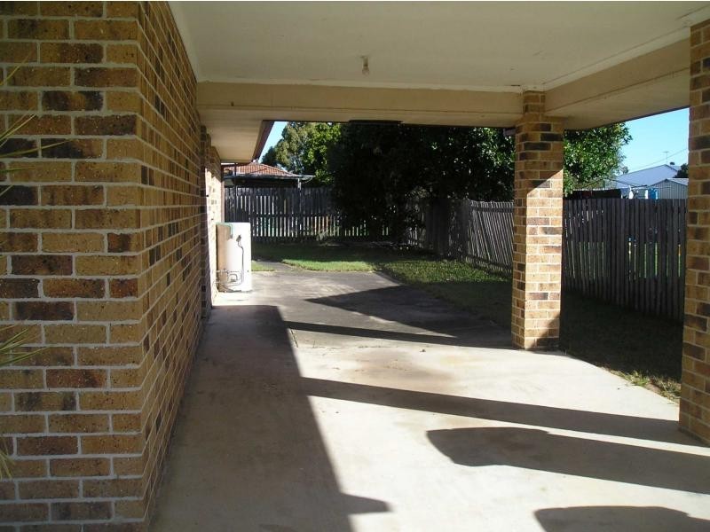 1 Kate Avenue, Deception Bay QLD 4508