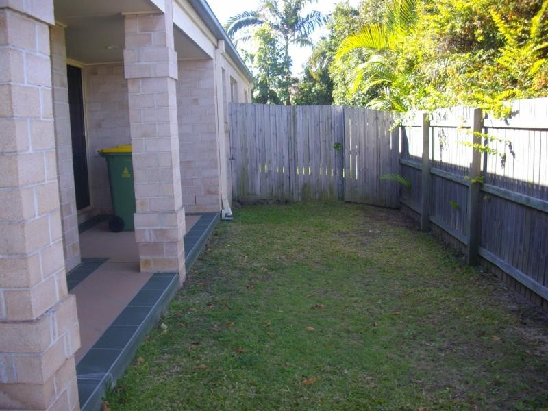6 Southerden Drive, North Lakes QLD 4509