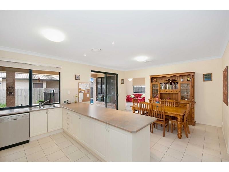 North Lakes QLD 4509