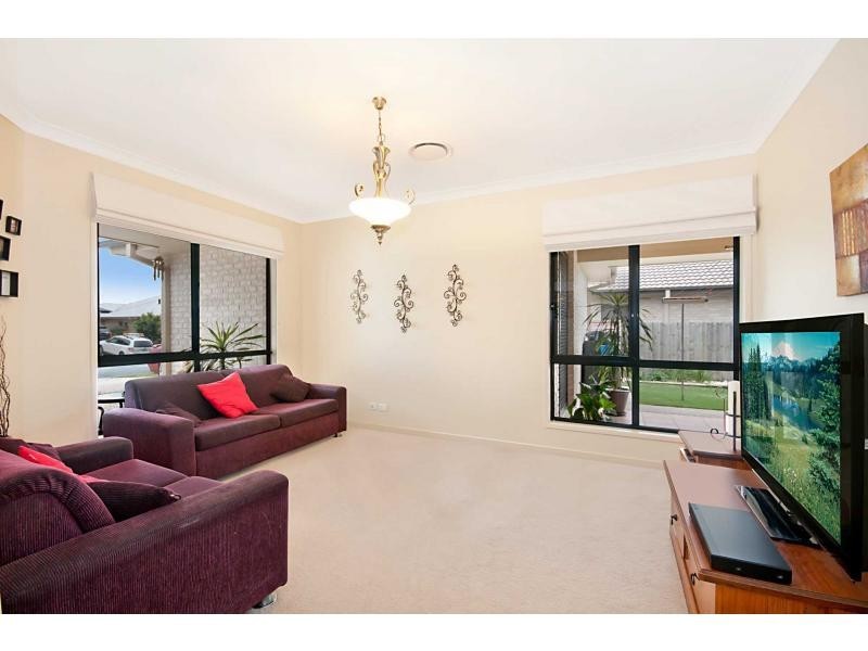 North Lakes QLD 4509